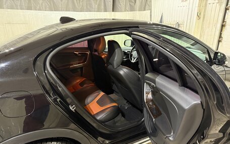 Volvo S60 Cross Country, 2017 год, 2 350 000 рублей, 10 фотография