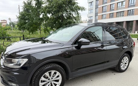 Volkswagen Tiguan II, 2017 год, 1 790 000 рублей, 13 фотография