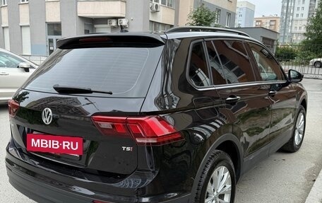 Volkswagen Tiguan II, 2017 год, 1 790 000 рублей, 16 фотография