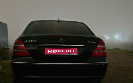 Mercedes-Benz E-Класс, 2005 год, 990 000 рублей, 1 фотография