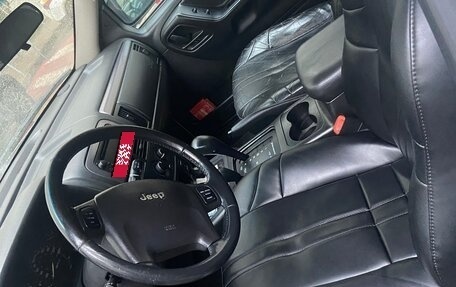 Jeep Grand Cherokee, 2004 год, 550 000 рублей, 24 фотография