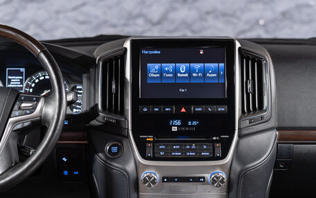 Toyota Land Cruiser 200, 2018 год, 5 950 000 рублей, 13 фотография