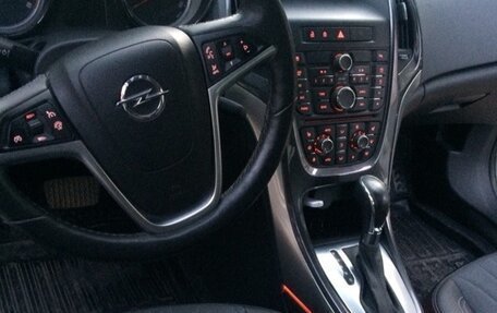 Opel Astra J, 2013 год, 570 000 рублей, 10 фотография