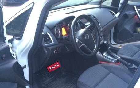 Opel Astra J, 2013 год, 570 000 рублей, 9 фотография