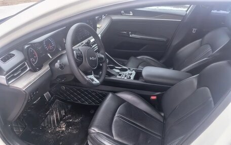 KIA K5, 2021 год, 2 500 000 рублей, 13 фотография