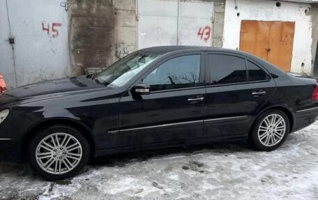 Mercedes-Benz E-Класс, 2005 год, 990 000 рублей, 5 фотография