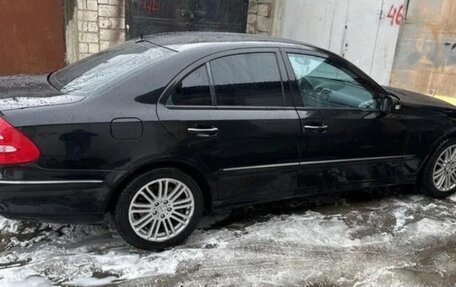 Mercedes-Benz E-Класс, 2005 год, 990 000 рублей, 6 фотография