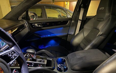 Porsche Cayenne III, 2022 год, 16 300 000 рублей, 17 фотография