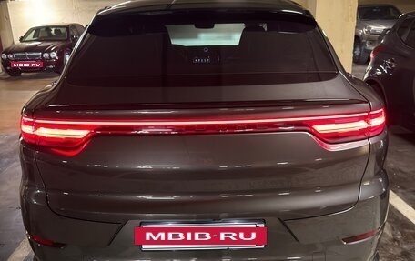 Porsche Cayenne III, 2022 год, 16 300 000 рублей, 5 фотография