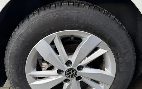 Volkswagen Polo VI (EU Market), 2021 год, 2 399 990 рублей, 3 фотография