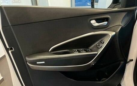 Hyundai Santa Fe III рестайлинг, 2016 год, 2 501 000 рублей, 21 фотография