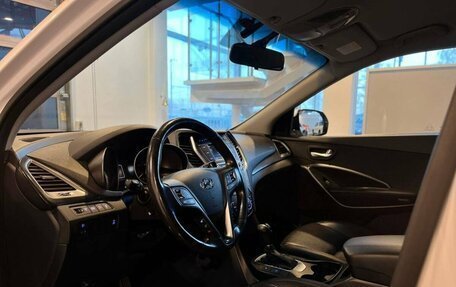 Hyundai Santa Fe III рестайлинг, 2016 год, 2 501 000 рублей, 22 фотография