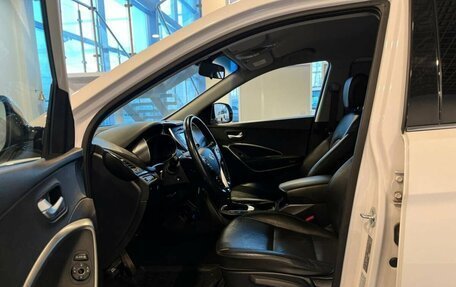 Hyundai Santa Fe III рестайлинг, 2016 год, 2 501 000 рублей, 16 фотография