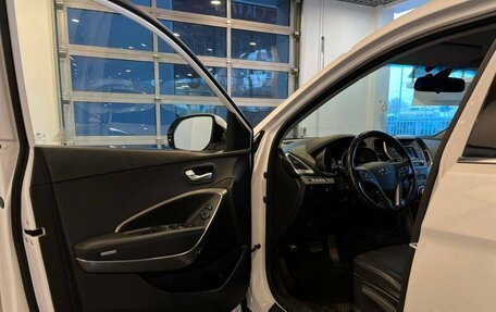 Hyundai Santa Fe III рестайлинг, 2016 год, 2 501 000 рублей, 20 фотография