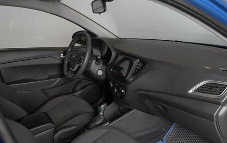 Hyundai Solaris II рестайлинг, 2020 год, 1 300 000 рублей, 7 фотография