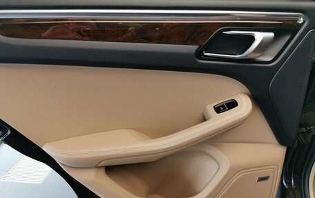 Porsche Macan I рестайлинг, 2021 год, 6 450 000 рублей, 28 фотография