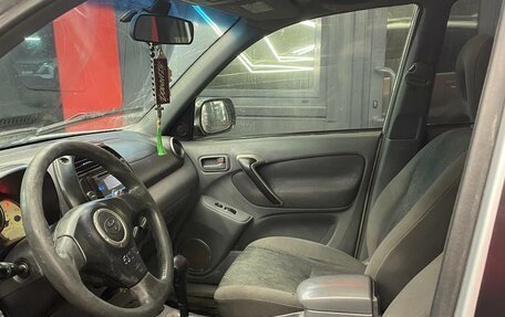 Toyota RAV4, 2001 год, 585 000 рублей, 7 фотография