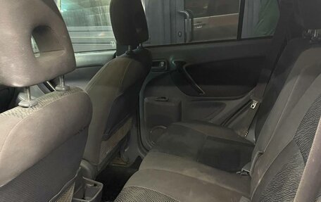 Toyota RAV4, 2001 год, 585 000 рублей, 9 фотография