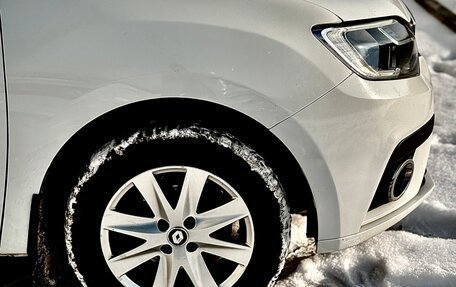 Renault Logan II, 2019 год, 775 000 рублей, 16 фотография