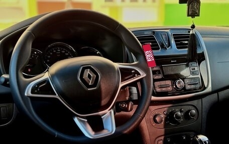 Renault Logan II, 2019 год, 775 000 рублей, 23 фотография