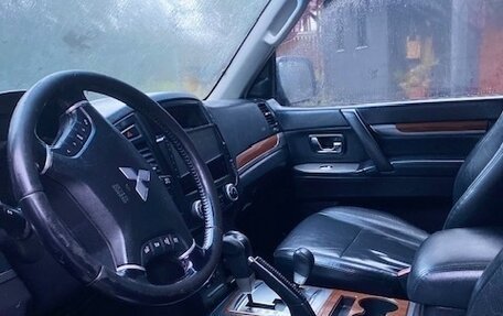 Mitsubishi Pajero IV, 2008 год, 1 300 000 рублей, 12 фотография