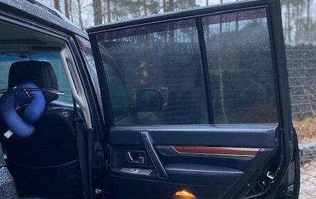 Mitsubishi Pajero IV, 2008 год, 1 300 000 рублей, 14 фотография