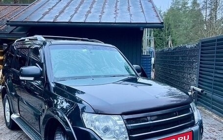 Mitsubishi Pajero IV, 2008 год, 1 300 000 рублей, 2 фотография