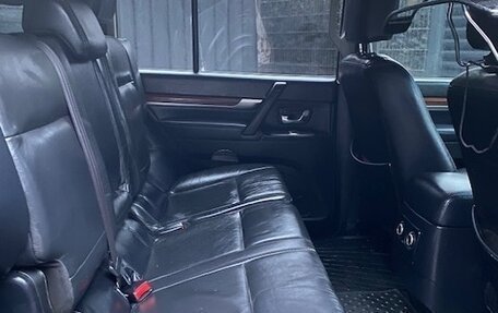 Mitsubishi Pajero IV, 2008 год, 1 300 000 рублей, 15 фотография