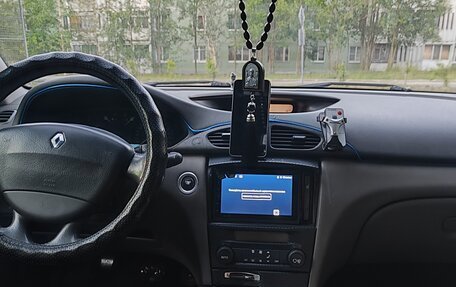 Renault Laguna II, 2002 год, 280 000 рублей, 6 фотография