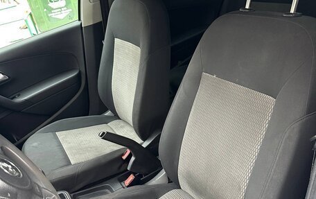 Volkswagen Polo VI (EU Market), 2011 год, 515 000 рублей, 11 фотография