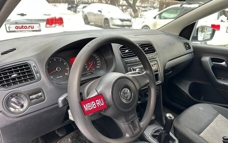 Volkswagen Polo VI (EU Market), 2011 год, 515 000 рублей, 15 фотография