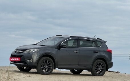 Toyota RAV4, 2013 год, 2 350 000 рублей, 3 фотография