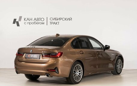 BMW 3 серия, 2019 год, 2 900 000 рублей, 3 фотография
