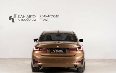 BMW 3 серия, 2019 год, 2 900 000 рублей, 4 фотография