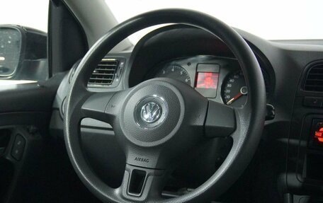 Volkswagen Polo VI (EU Market), 2012 год, 599 000 рублей, 16 фотография