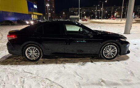 Toyota Camry, 2018 год, 2 150 000 рублей, 7 фотография