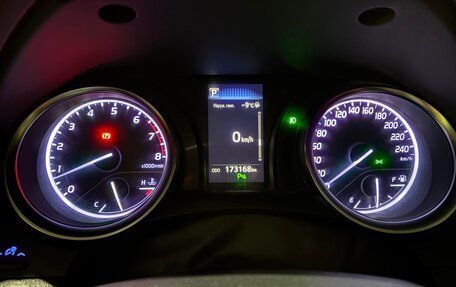 Toyota Camry, 2018 год, 2 150 000 рублей, 11 фотография