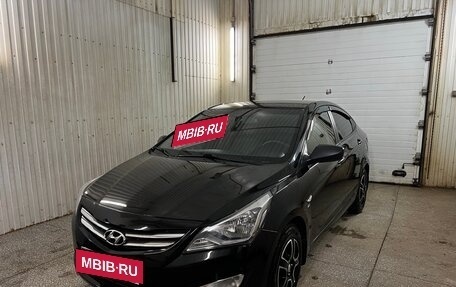 Hyundai Solaris II рестайлинг, 2015 год, 950 000 рублей, 4 фотография