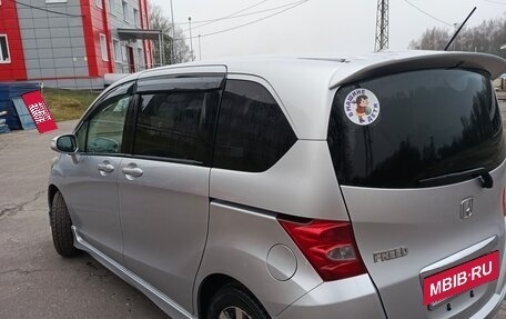 Honda Freed I, 2009 год, 1 100 000 рублей, 3 фотография