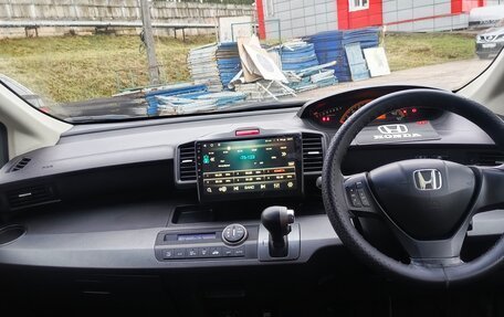 Honda Freed I, 2009 год, 1 100 000 рублей, 8 фотография