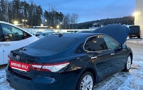 Toyota Camry, 2019 год, 2 830 000 рублей, 8 фотография