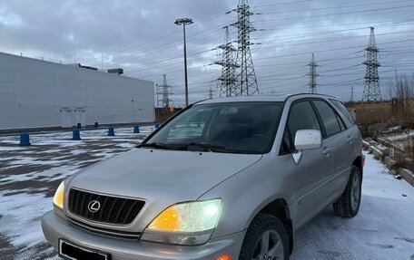 Lexus RX IV рестайлинг, 2001 год, 750 000 рублей, 5 фотография