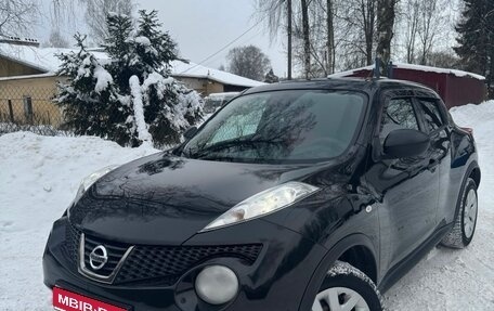 Nissan Juke II, 2013 год, 880 000 рублей, 1 фотография