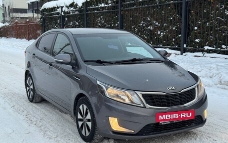 KIA Rio III рестайлинг, 2013 год, 880 000 рублей, 3 фотография