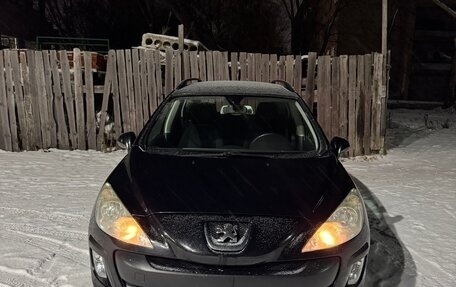 Peugeot 308 II, 2010 год, 525 000 рублей, 2 фотография