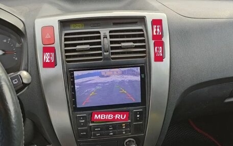 Hyundai Tucson III, 2008 год, 700 000 рублей, 10 фотография