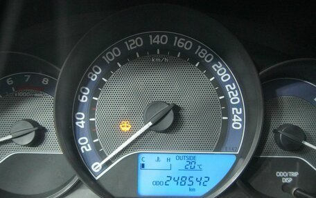 Toyota Corolla, 2013 год, 1 070 000 рублей, 15 фотография