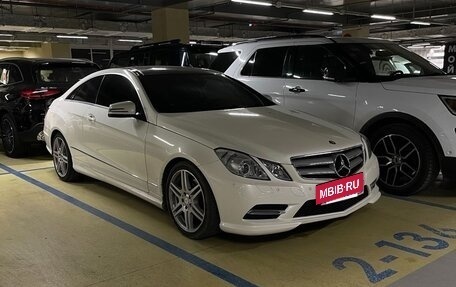 Mercedes-Benz E-Класс, 2013 год, 2 100 000 рублей, 8 фотография