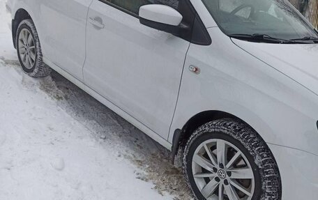 Volkswagen Polo VI (EU Market), 2018 год, 1 750 000 рублей, 4 фотография