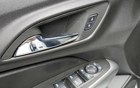 Chevrolet Trax, 2023 год, 1 593 002 рублей, 13 фотография